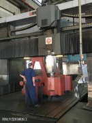 定梁式數控龍門銑加工的與動梁式有什么不同？